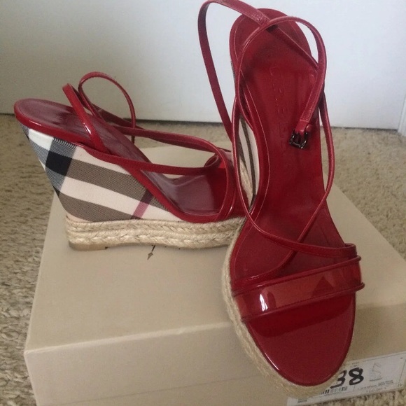 Burberry wedge sandals - Picture 1 of 9